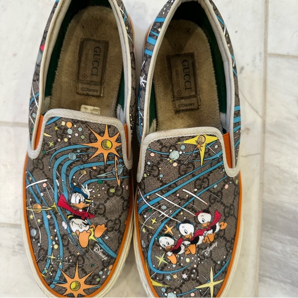GUCCI X Disney| Tennis 1977 slip on Donald Duck - Picture 8 of 10
